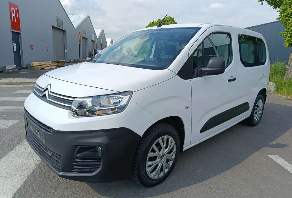 Citroen Berlingo 1.2 Essence Airco Navigation