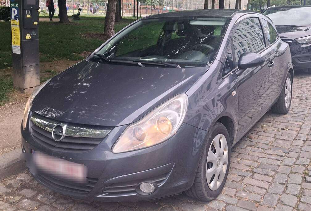Opel Corsa 1.0i Enjoy