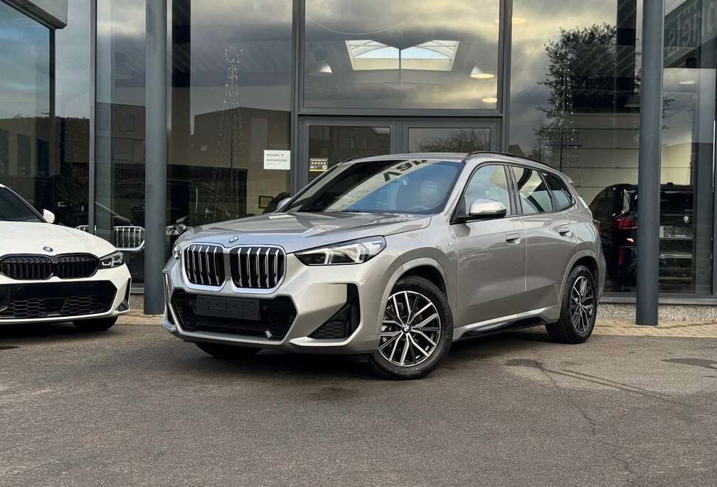 BMW sDrive18iA M Sport / ADAP LED / KEYLESS / COMFORT