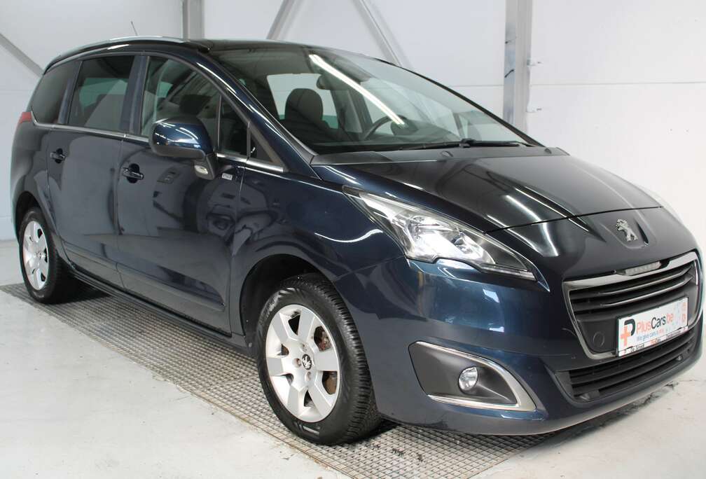 Peugeot 1.2 PureTech  7 zit  Navi  Airco  Top Deal