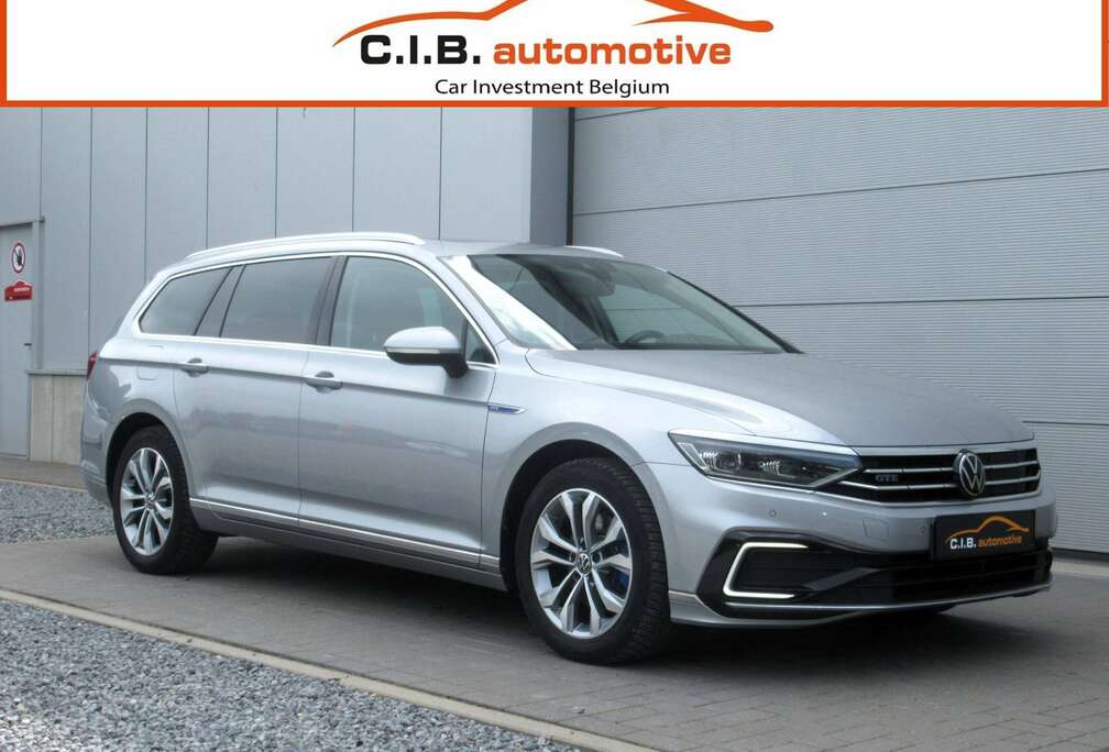 Volkswagen 1.4 TSi GTE PHEV / € 14.870 netto / Panodak / Alcantara / Navi / Matrix / ...