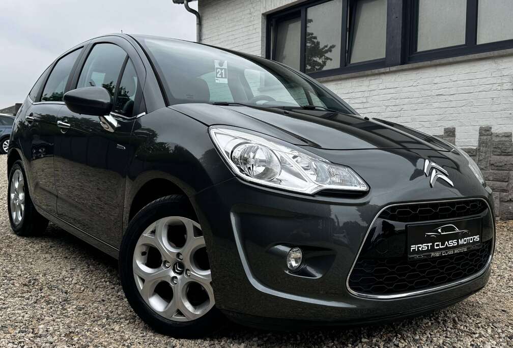 Citroen C3 1.6 HDi Exclusive FAP - CRUISE CONTROL - RADAR DE RECUL - NAVI - AUX - CARNET D\'ENTRETIEN