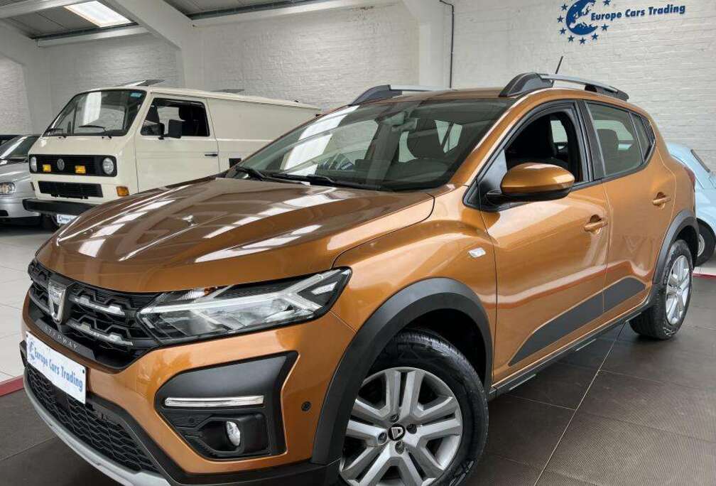 Dacia III STEPWAY 1.0 TCe 90 CH 1ÈRE MAIN GAR 12M