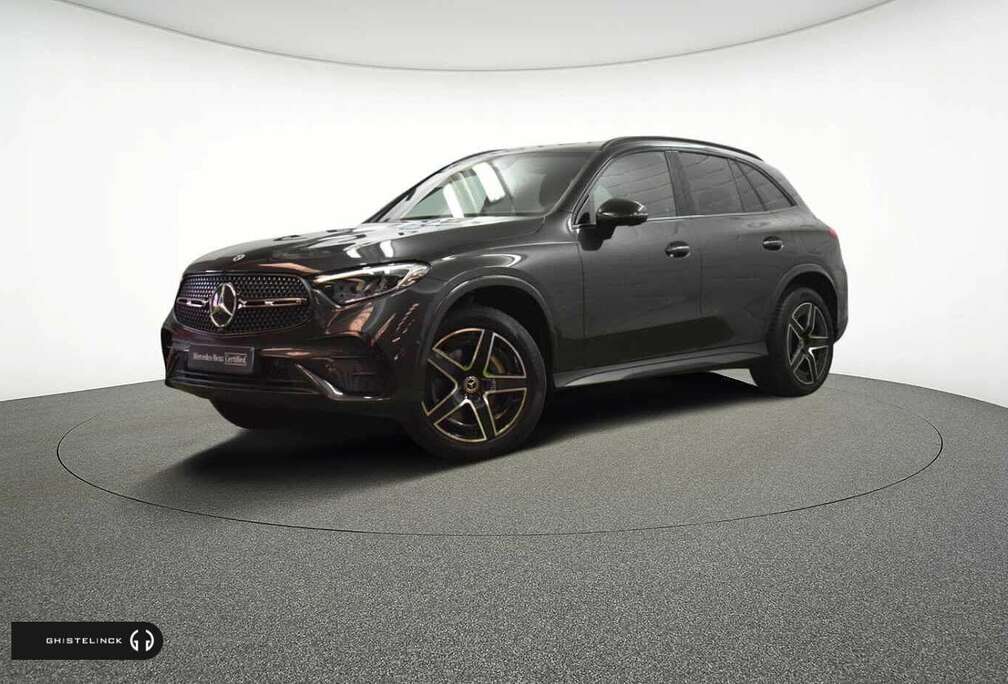 Mercedes-Benz e 4MATIC Off-Roader