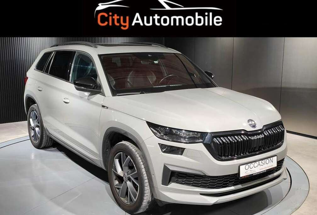 Skoda 2.0 TDI SPORTLINE 7PLACES CARPLAY CAMERA TOIT PANO