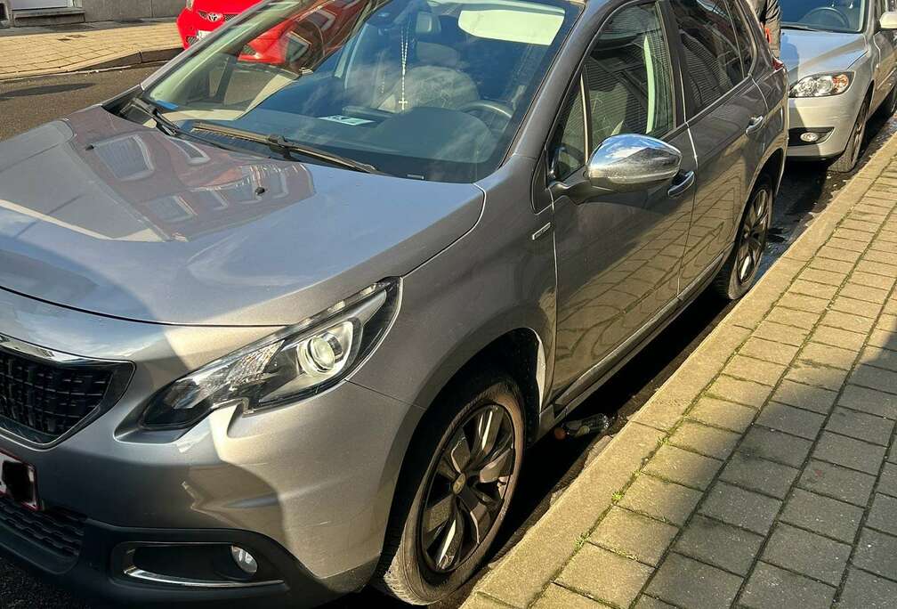 Peugeot 1.2 e-VTI Style