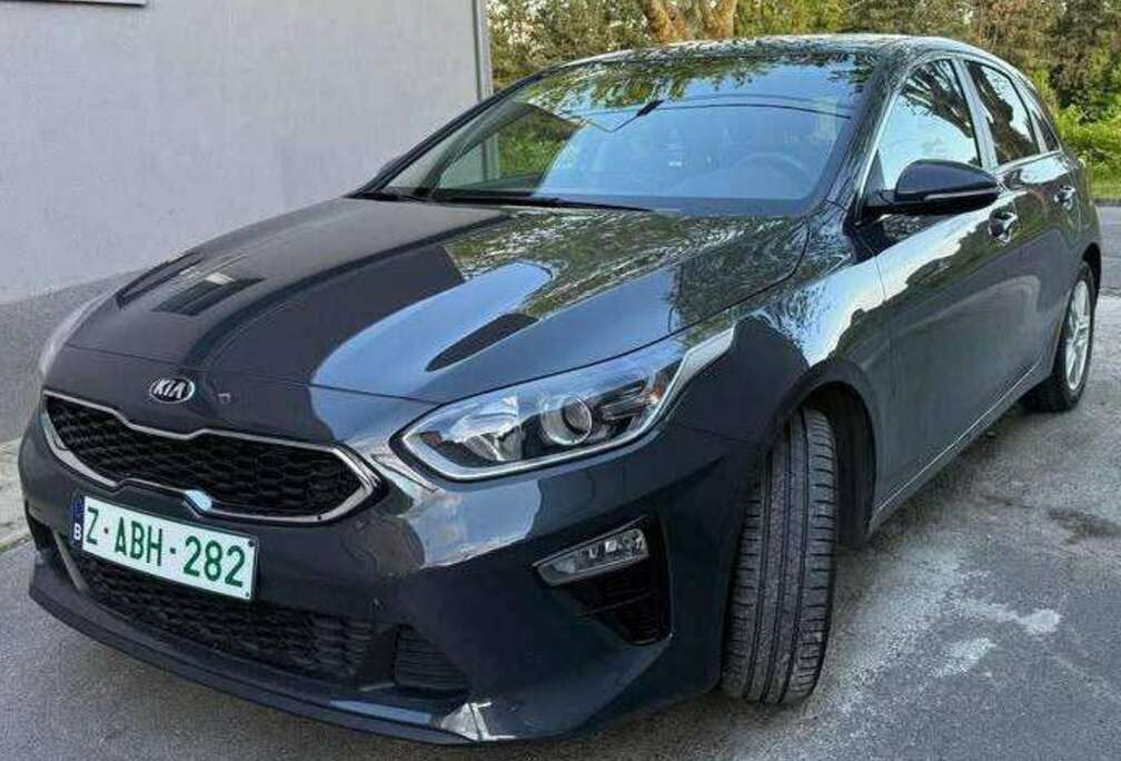 Kia Ceed 1.4i Must