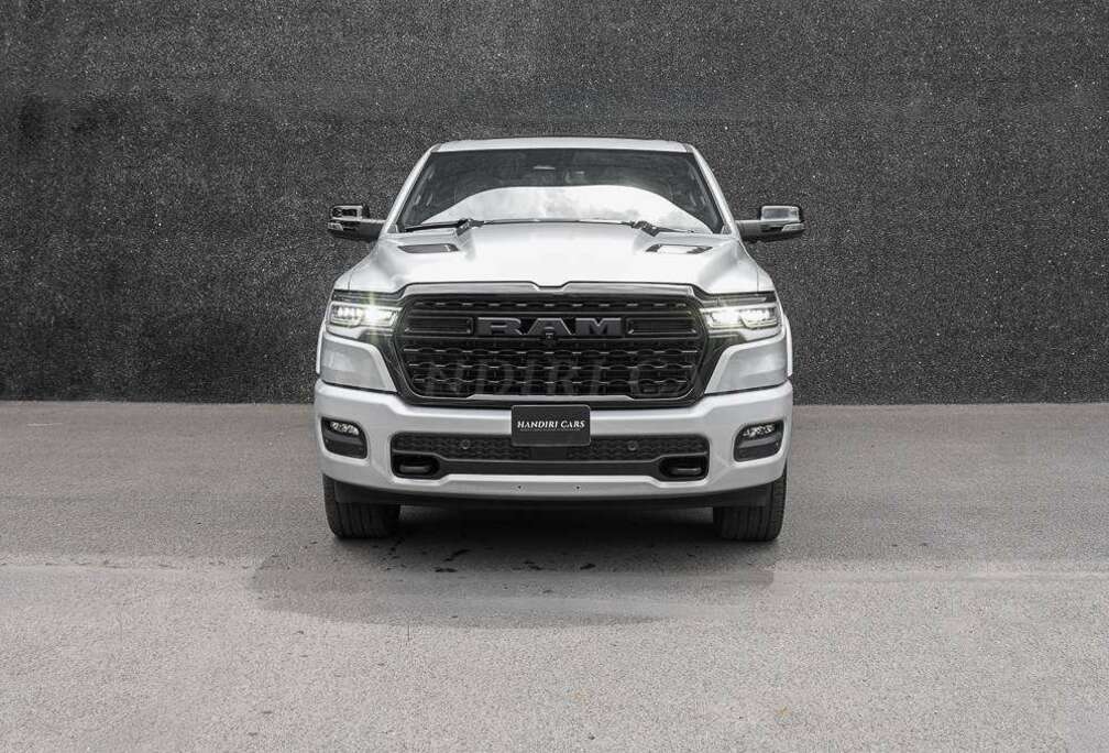 Dodge 2026 5.7L V8 HEMI RAM 1500 Limited €87950 SILVER ZYNITH