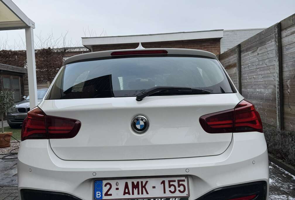 BMW 118i Edition M Sport Shadow