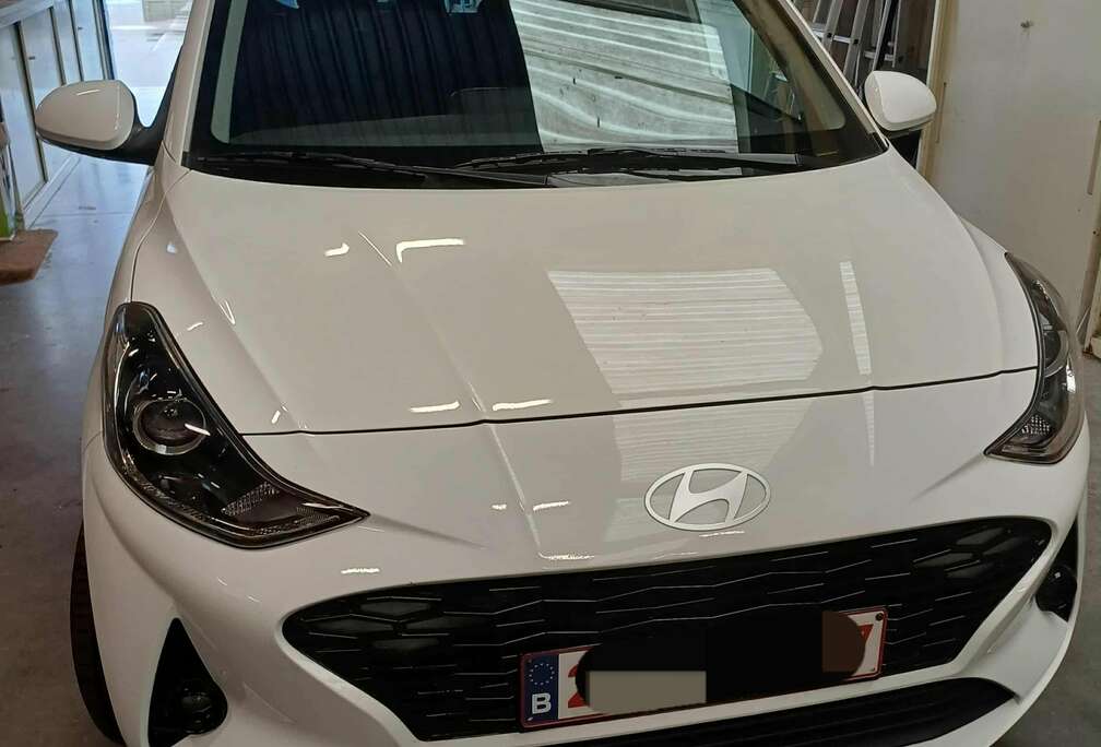 Hyundai i10 5d 1.0 67 A5 SKY