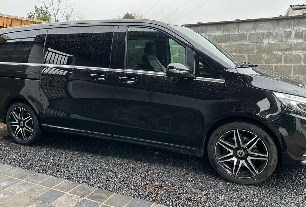 Mercedes-Benz d AMG Line 5 Zit Led Navi Leder 360 Cam Lineass