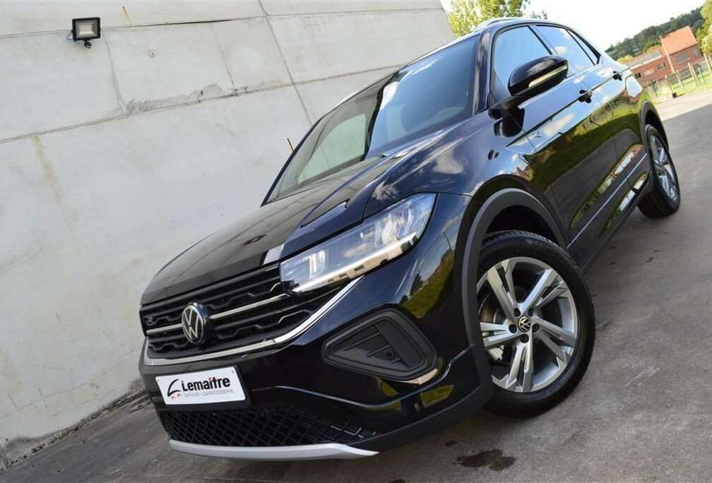 Volkswagen R-Line 1.0 TSI 115Pk DSG / NAVI / CAM / CARPLAY