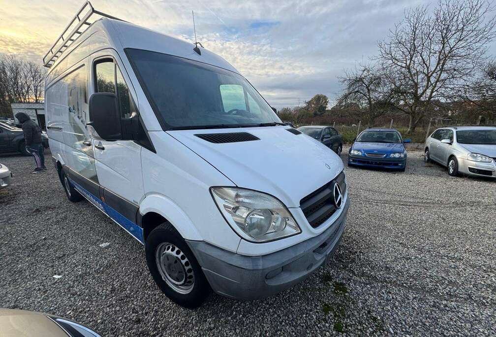 Mercedes-Benz Sprinter 216/500 2.1 CDI A2H1