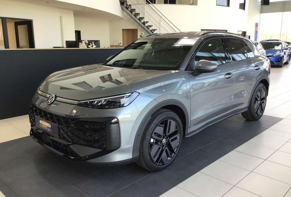 Volkswagen 1.5e TSI R-Line AUTOMAAT NIEUW BJ02/2026 14KM CAMERA DAB AIRCO