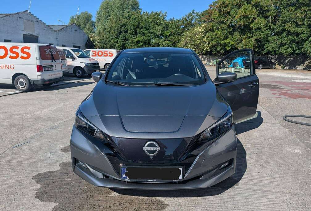 Nissan ZE1