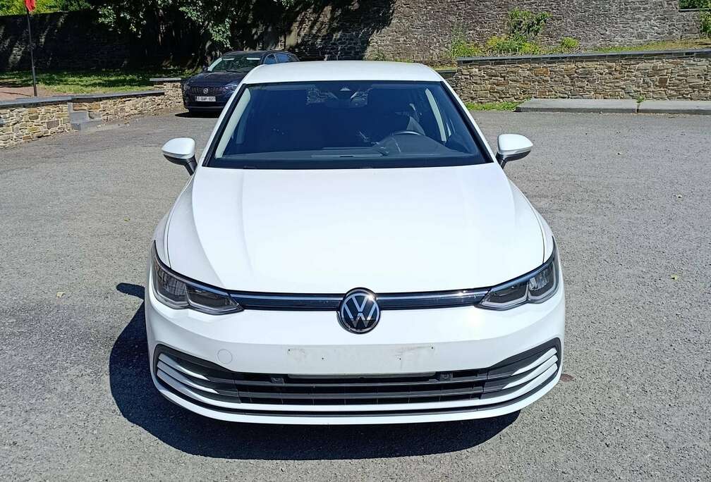 Volkswagen Golf 1.0 TSI Life Business OPF