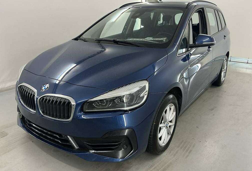 BMW 216*7 PLACES *CAR PASS*