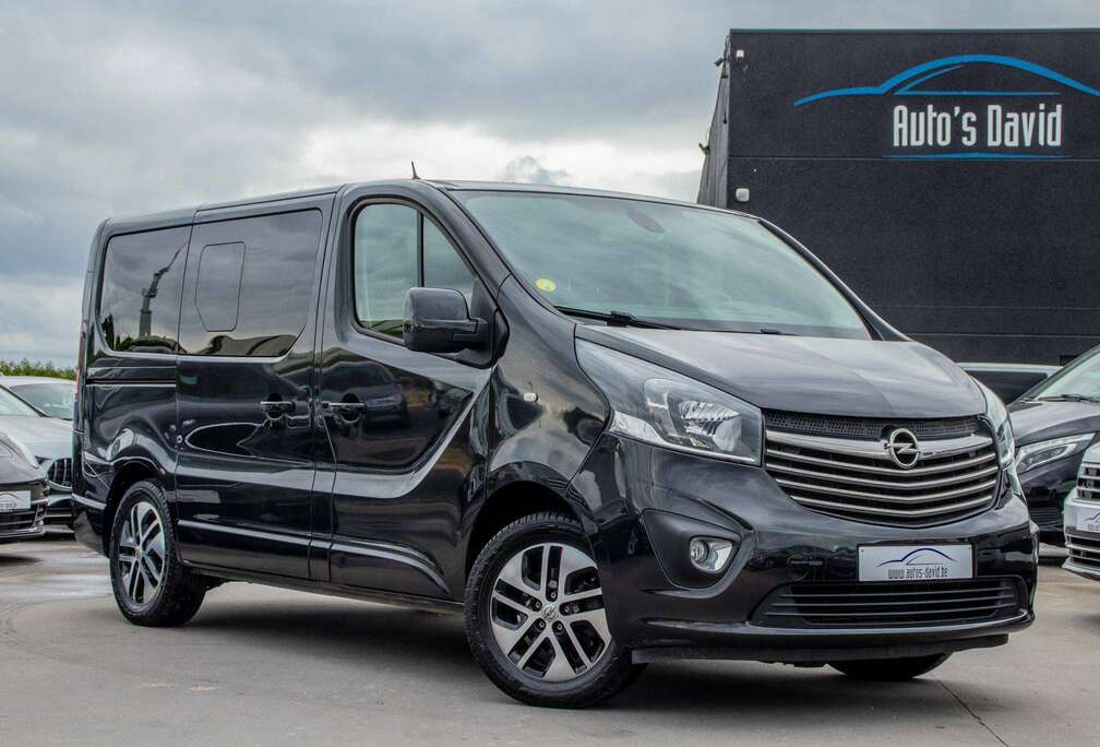 Opel 1.6 CDTi BiTurbo Ecofl. 7 plaatsen / HISTORIEK / BED / CAMERA / AIRCO / CRUISECONTROL / STOPCONTACT / TREKHAAK