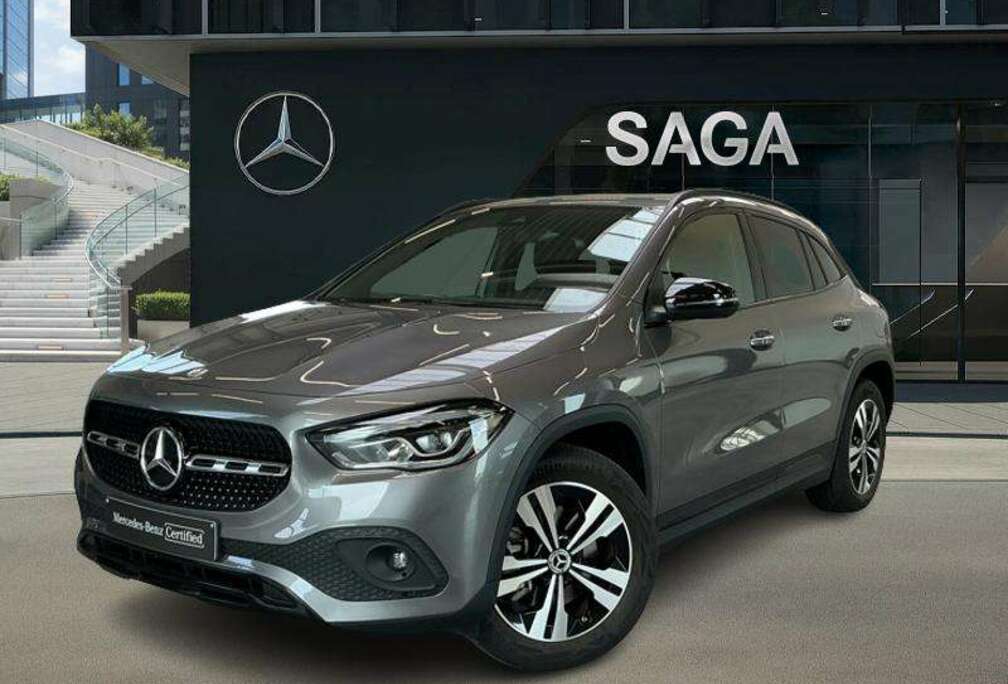 Mercedes-Benz e Luxury Pack Night