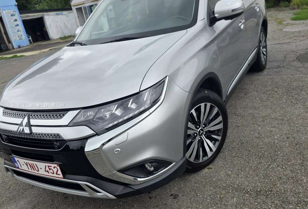 Mitsubishi 2.0 4WD