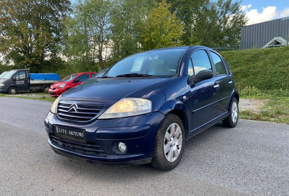 Citroen C3 1.4i Exclusive 1erMAIN/ BONNE ETAT / PRETE à IMMATRICULER/ CARNET COMPLET