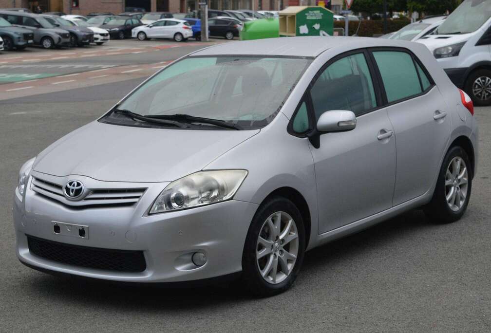 Toyota Auris 1.33i VVT-i Executive