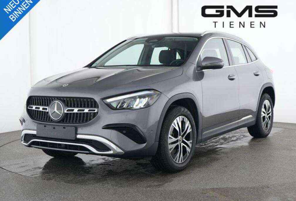 Mercedes-Benz GLA Progressive Line
