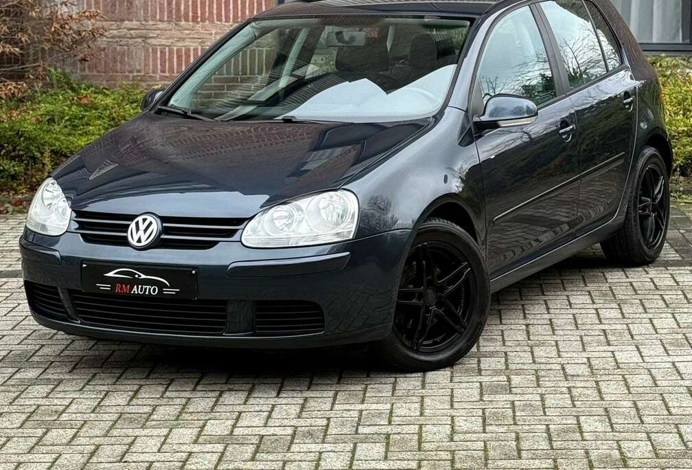 Volkswagen Volkswagen Golf 5 1.6 Essence CarPlay