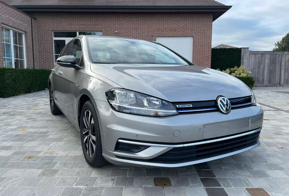 Volkswagen Golf TFSI 1.5 IQ Drive