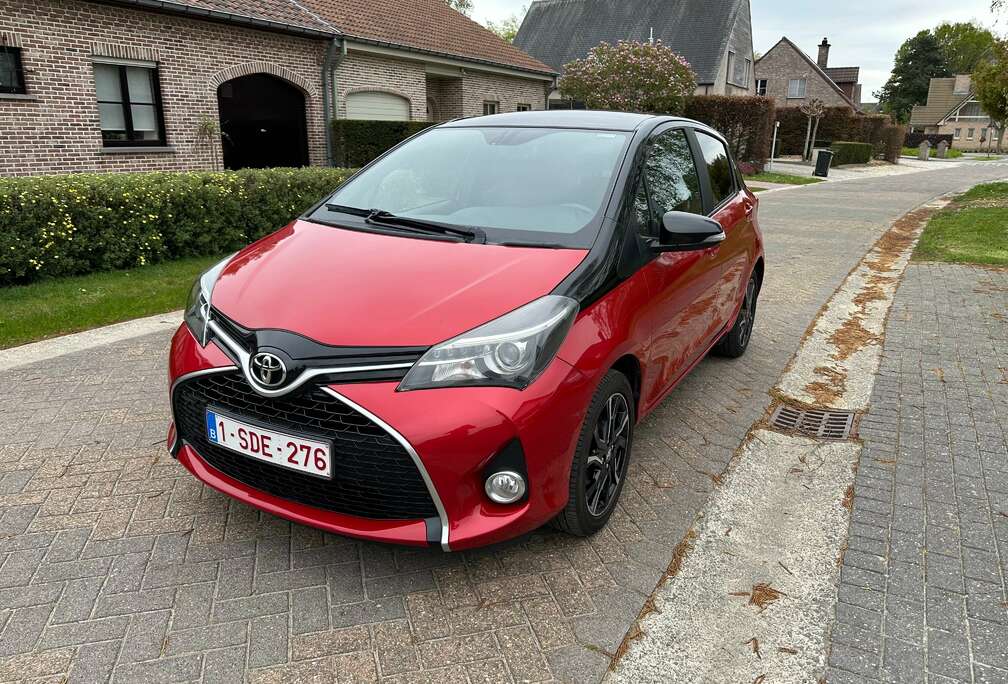 Toyota Yaris 1.33i VVT-i C. and pack Two-Tone