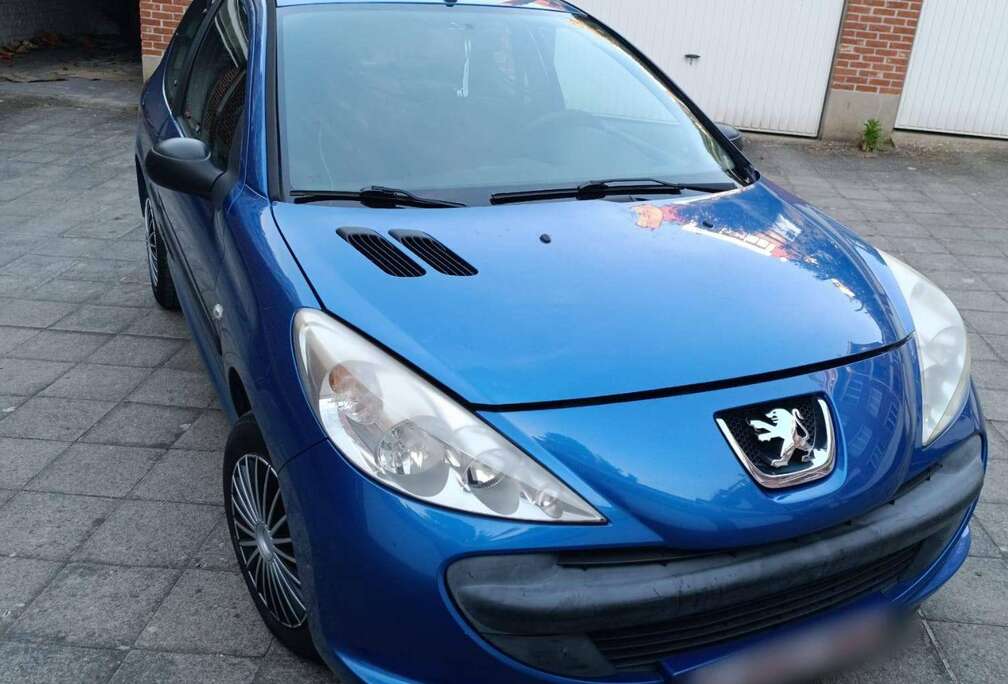 Peugeot 206+, prête à immatriculer, 1er prop, parfait état