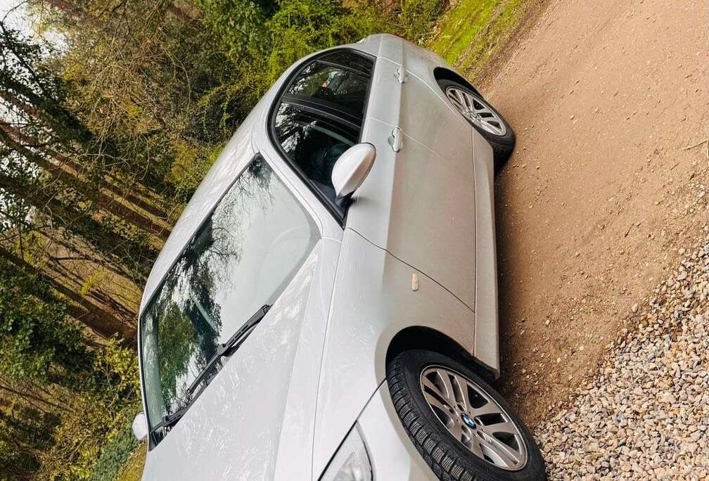 BMW 318i
