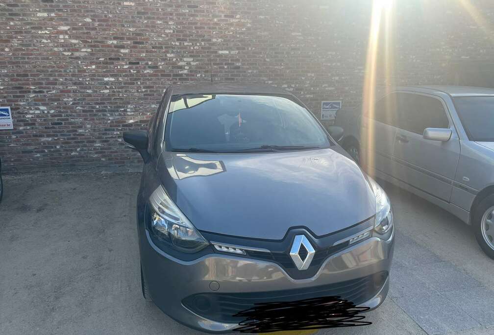 Renault Renault Clio IV 1.2 16V 75 ch  2015