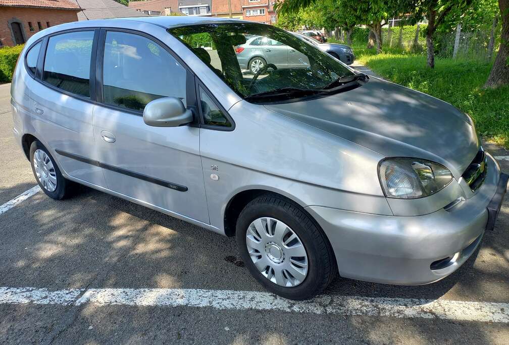 Chevrolet Euro4/essence/avec cont techn & car-pass