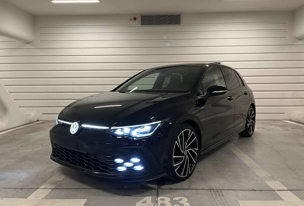 Volkswagen 2.0 SCR TDi DSG * FULL OPTION*