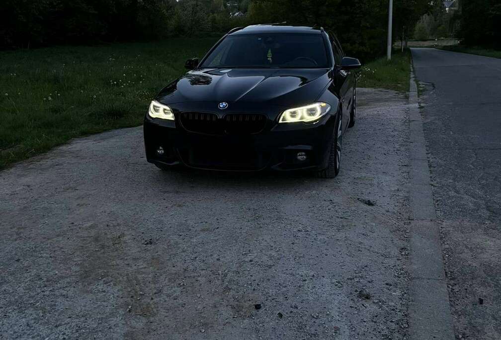 BMW 530d Touring Sport Full M packet /Hybrid Turbo