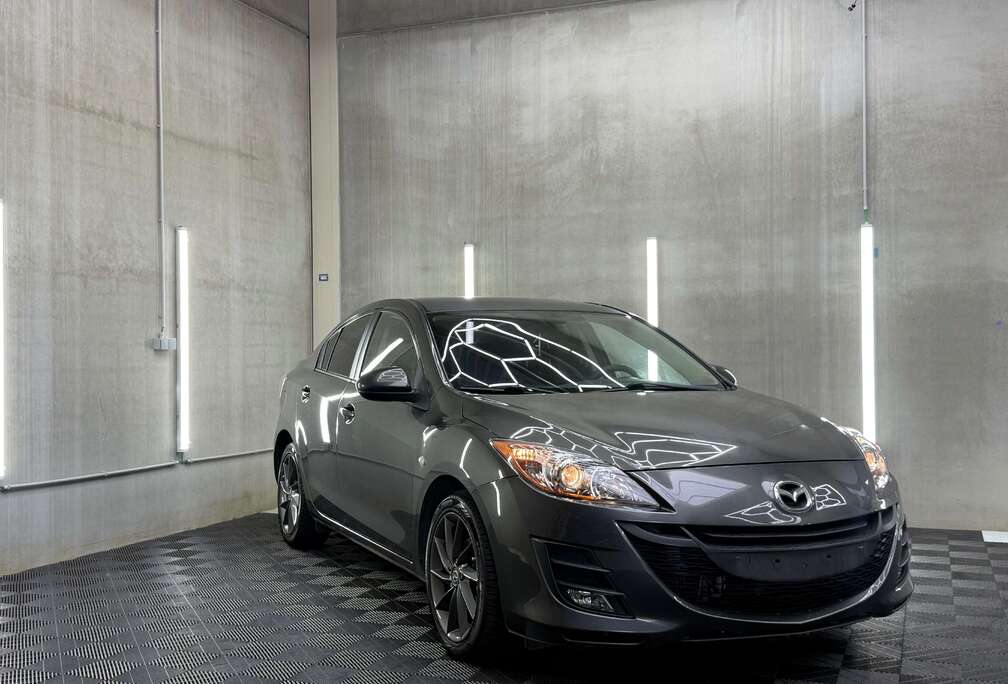 Mazda 1.6 DIESEL/SEDAN/AIRCO