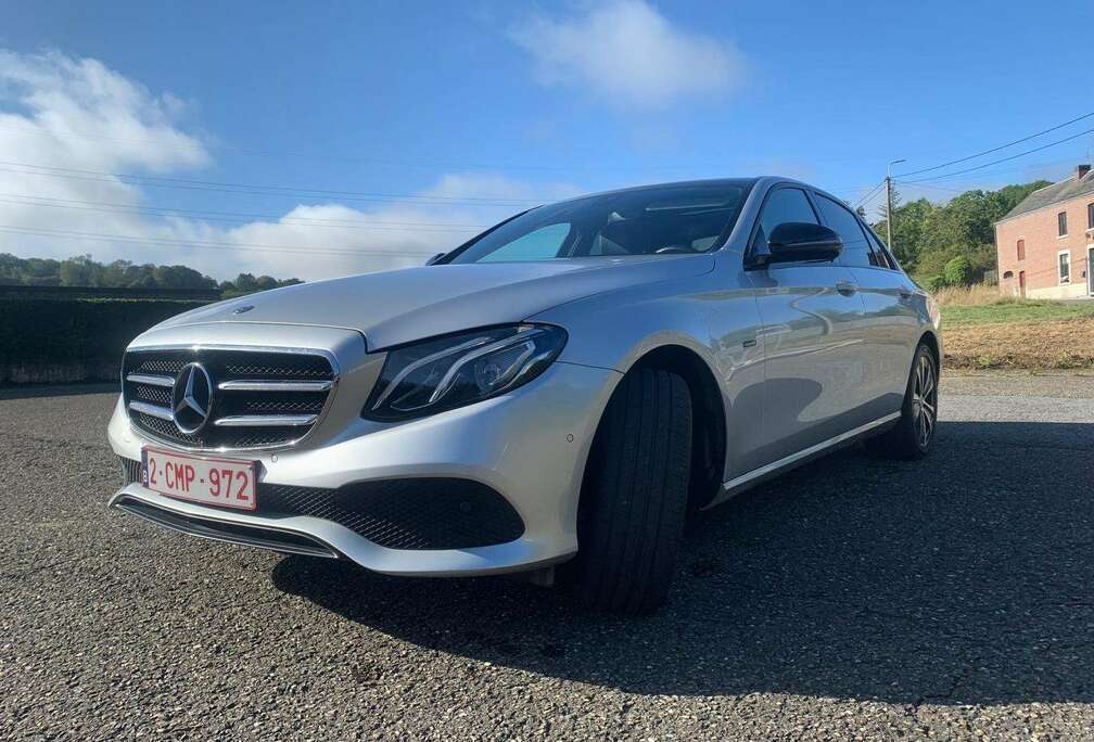 Mercedes-Benz E 300 e PHEV Business Solution