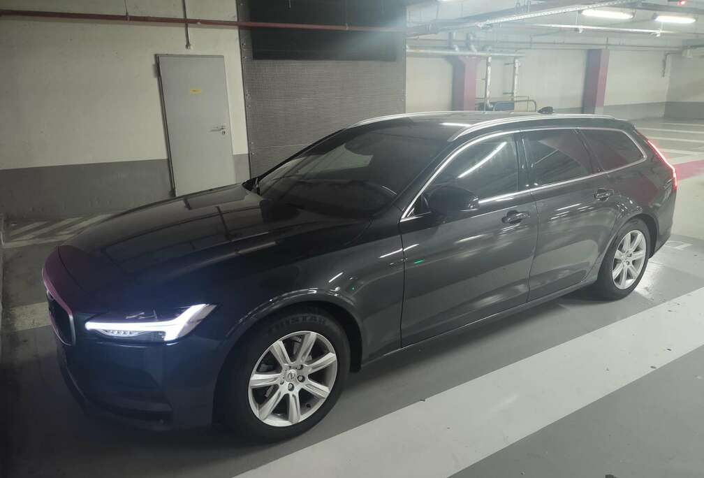 Volvo 2.0 D3 Pilot assist / CAM 360 / angle mort ,etc..