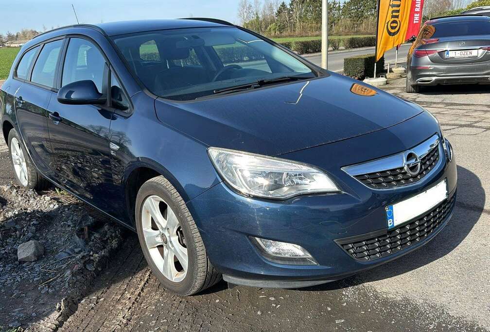 Opel Astra Sports Tourer 1.6 Turbo Enjoy 150 Years