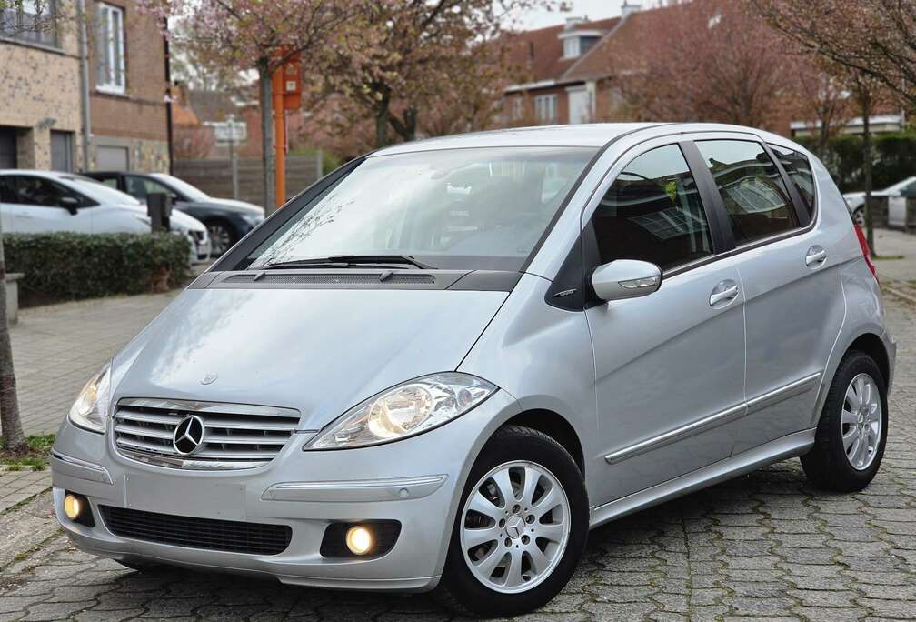 Mercedes-Benz AUTOMAAT BLANCO GEKEURD DEALER ONDERHOUDEN