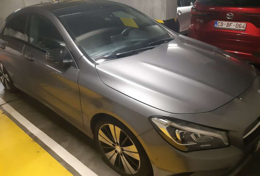 Mercedes-Benz CLA 180