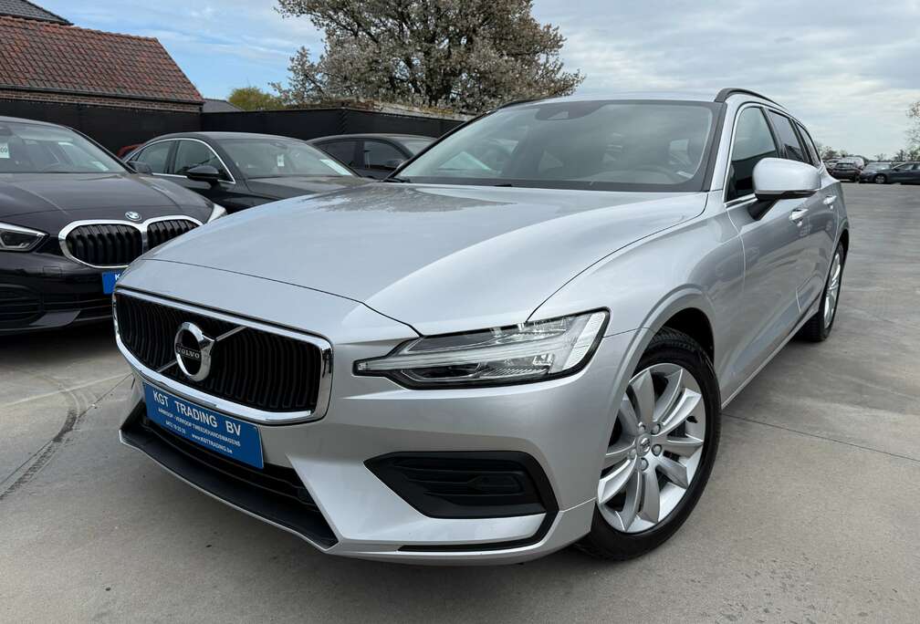 Volvo 2.0 B3 AUTOMAAT NAVIGATIE HARMAN KARDON CAMERA CARPLAY LED