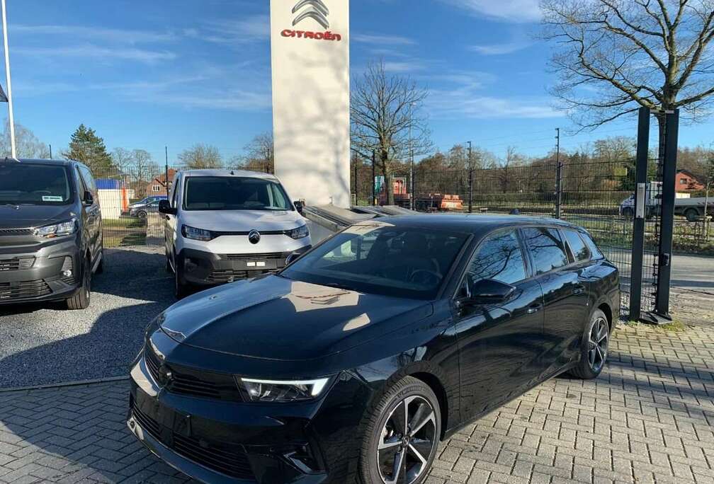 Opel Sports Tourer 1.2 Turbo 130 Automaat GS