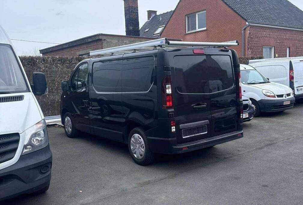 Opel Vivaro 2.0 CDTI L2H1 DPF