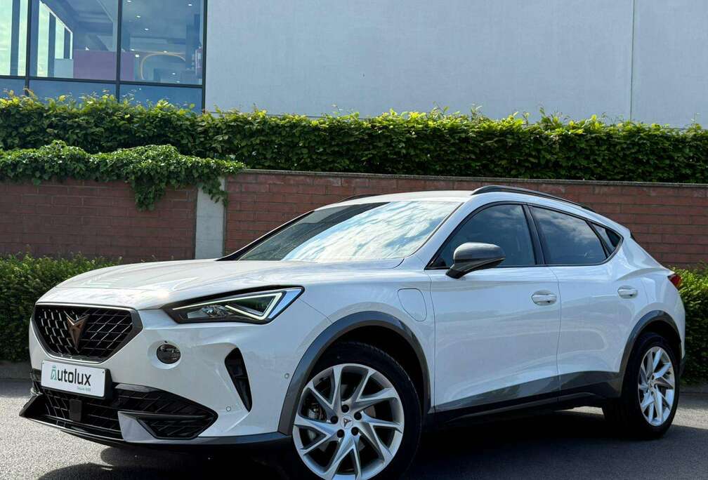 HYBRID - 08/2023 - 19.000€ HTVA - CARPLAY - AUTOMATIQUE