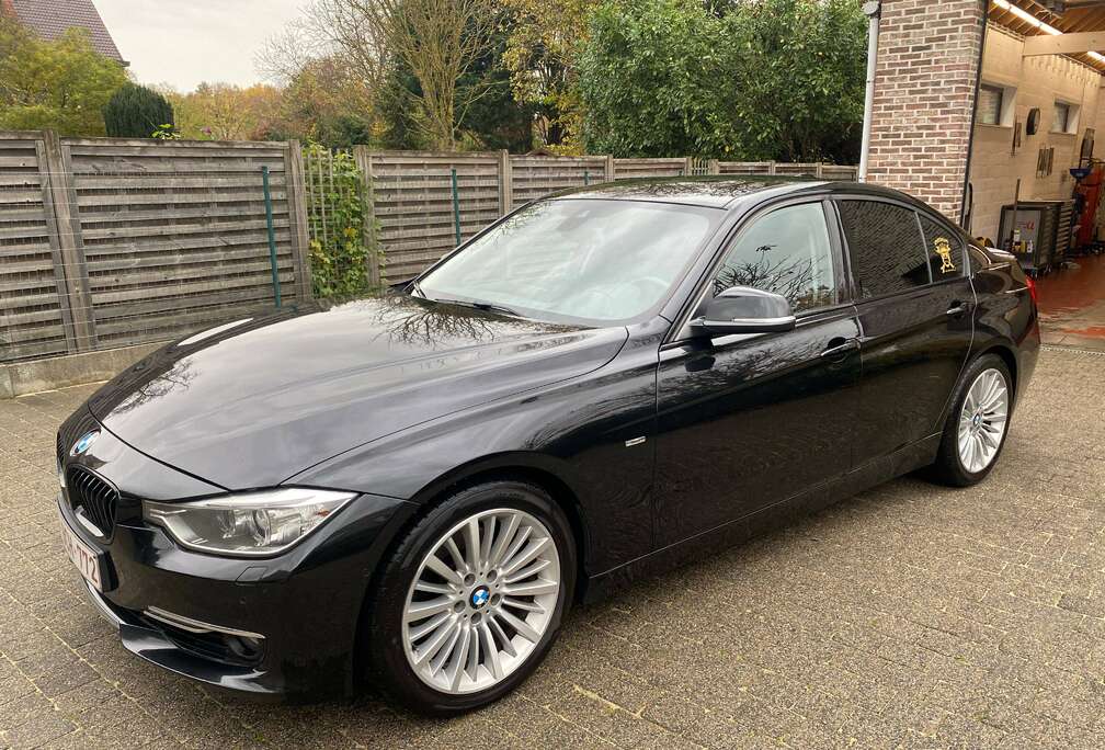 BMW 328iA