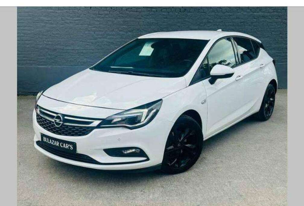 Opel Astra 1.0i  Black edition
