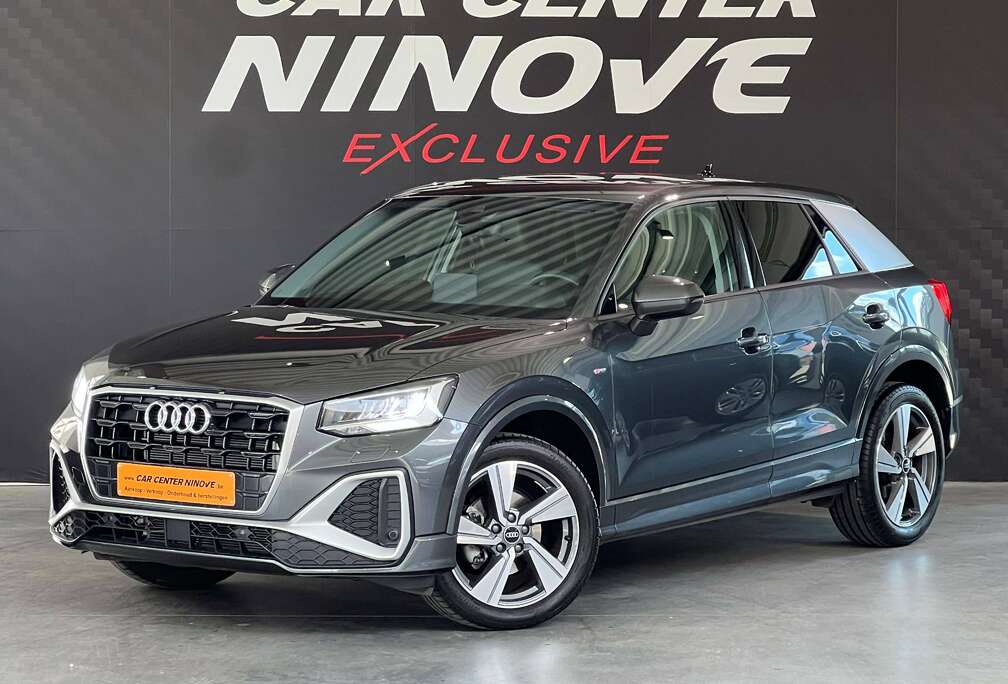 Audi 30 TFSI S-Line / Apple & Android / Camera + PDC voor-achter