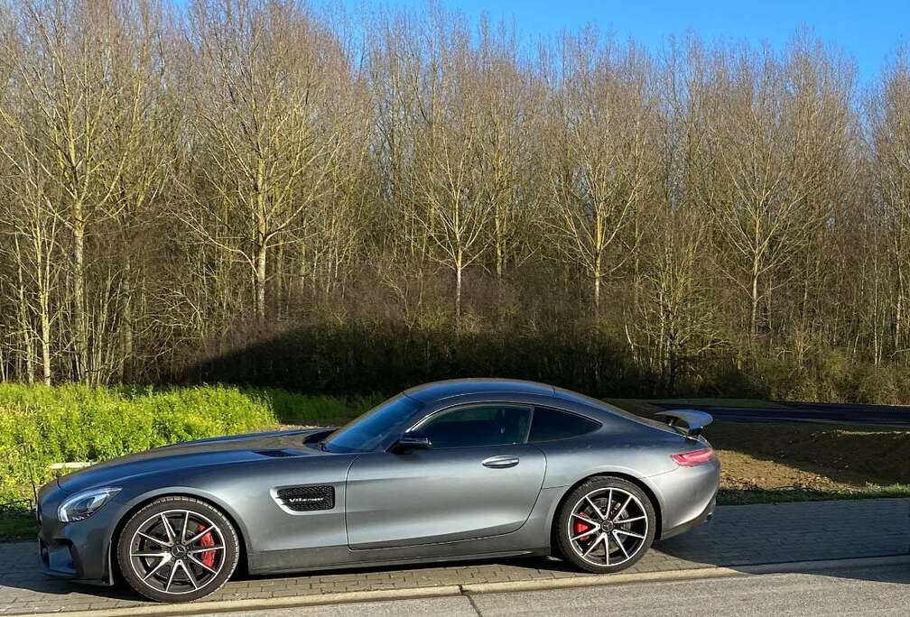 Mercedes-Benz 4.0 V8 BiTurbo S